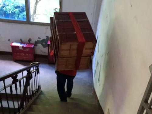 長(zhǎng)沙搬家公司哪家好?辦公桌拆裝如何收費(fèi)？